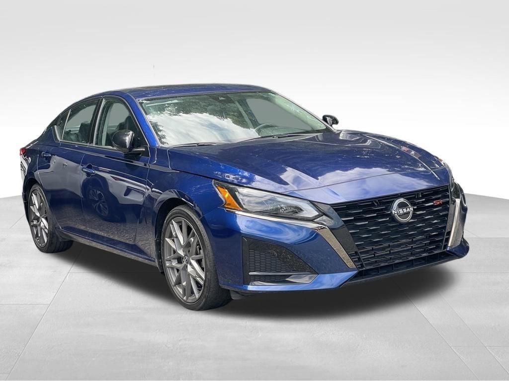 2023 Nissan Altima 2.0 SR