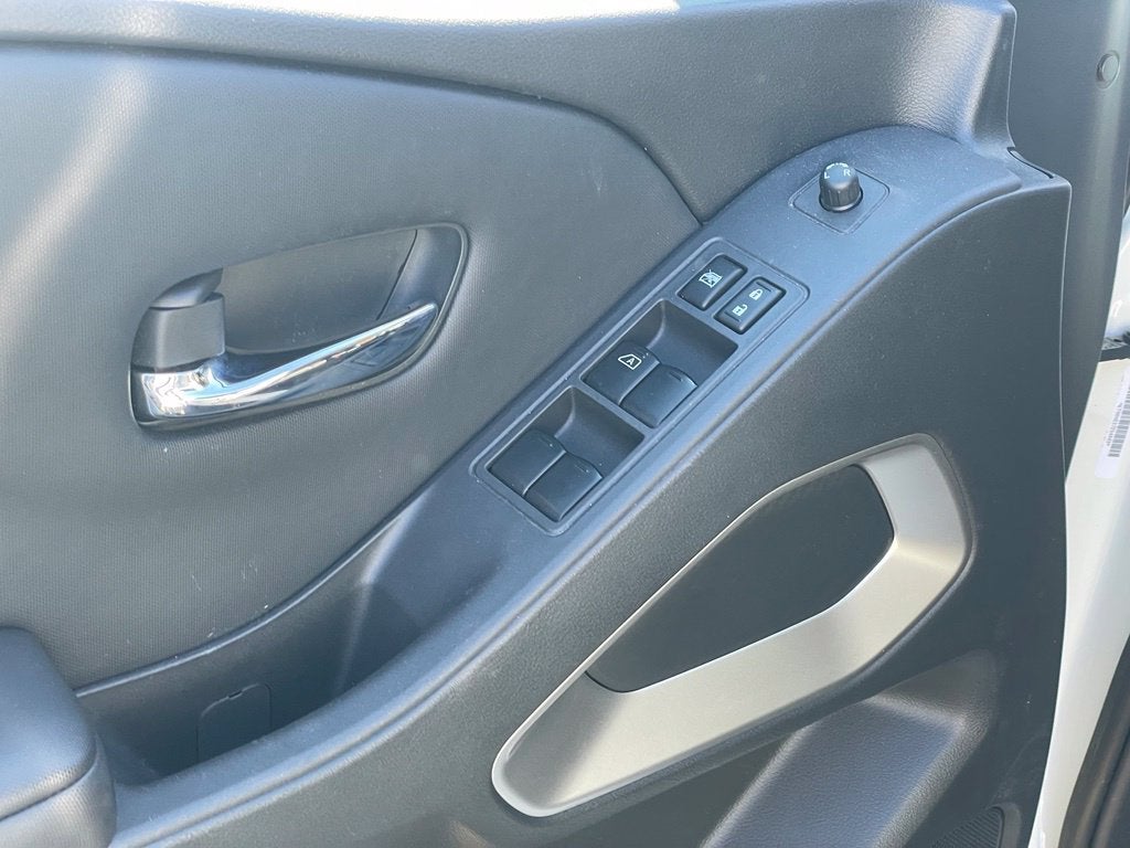 2023 Nissan Frontier SV Convenience & Tech Pkg
