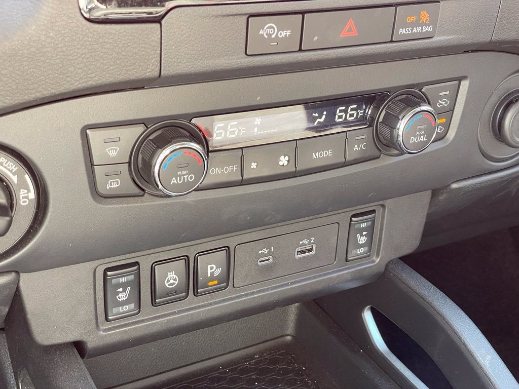 2023 Nissan Frontier SV Convenience & Tech Pkg