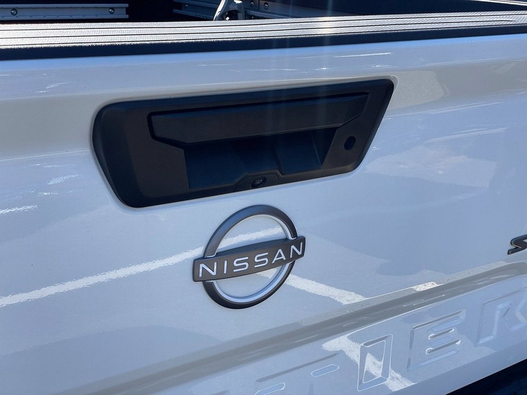 2023 Nissan Frontier SV Convenience & Tech Pkg