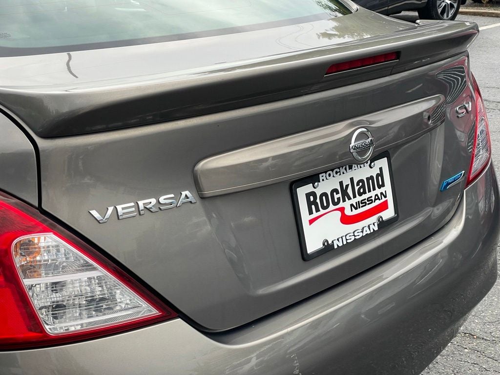 2013 Nissan Versa 1.6 SV