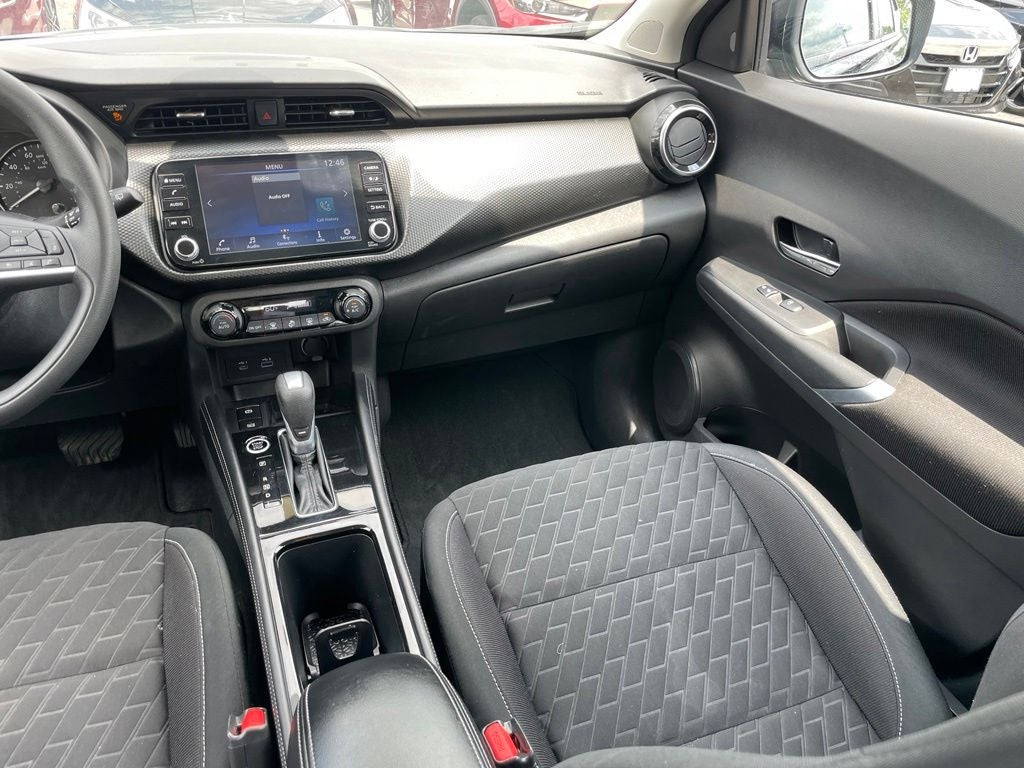 2022 Nissan Kicks SV