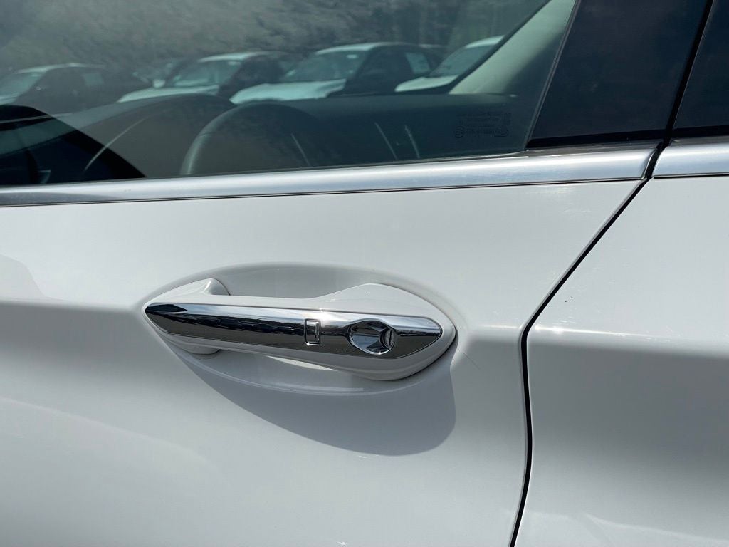 2023 INFINITI QX50 LUXE