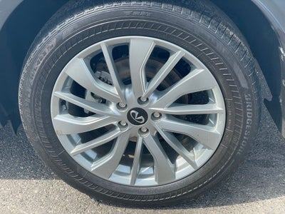 2023 INFINITI QX50 LUXE