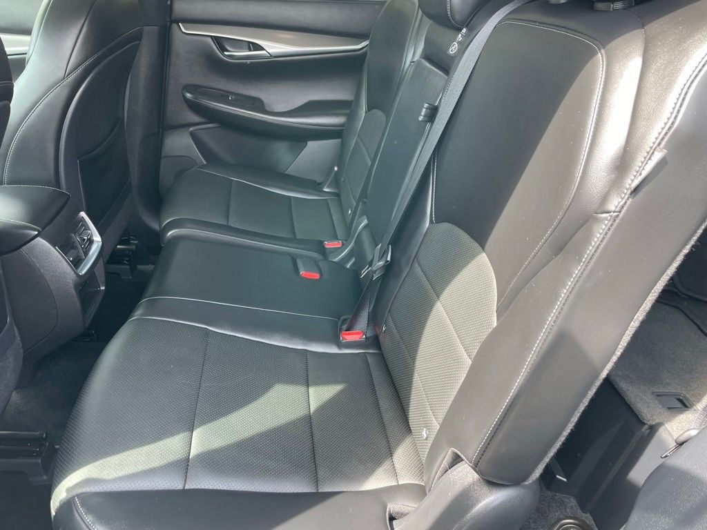2023 INFINITI QX50 LUXE
