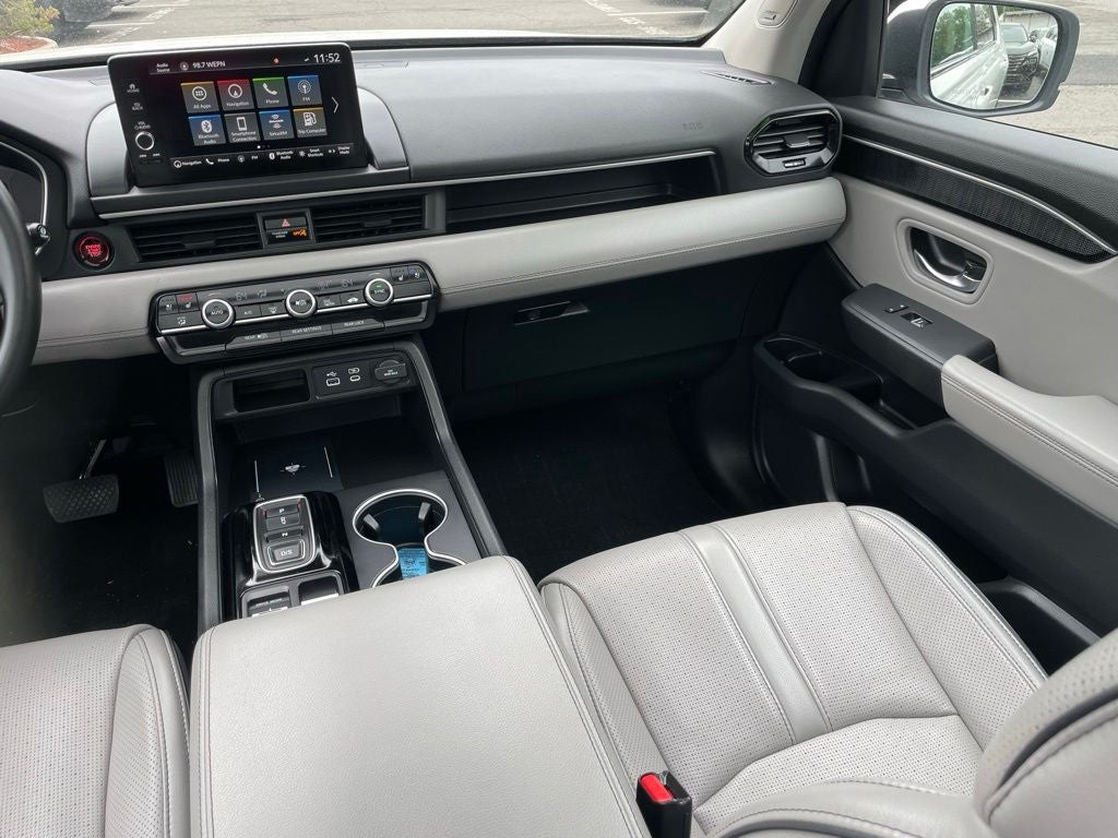 2023 Honda Pilot Elite