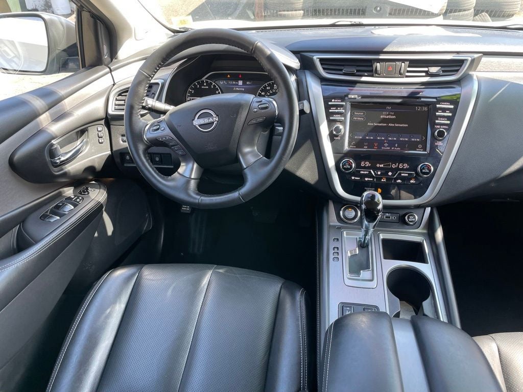 2023 Nissan Murano SL w/Midnight Wheels
