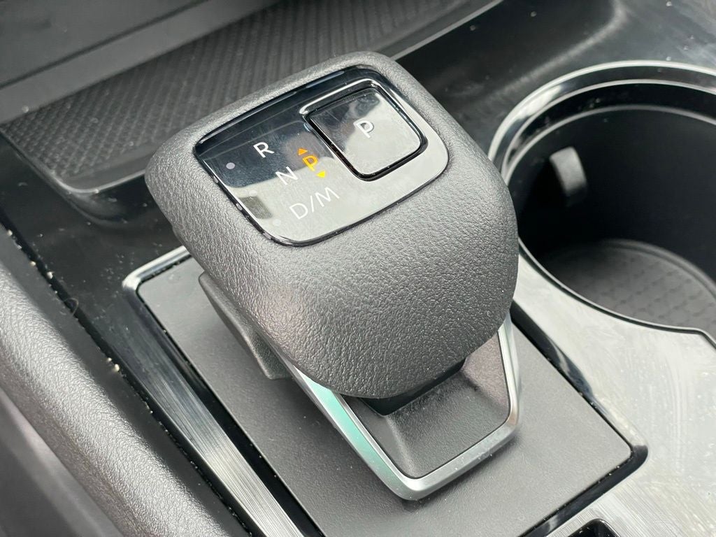 2023 Nissan Rogue SV Cloth Seating
