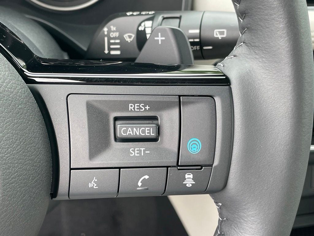 2023 Nissan Rogue SL Premium
