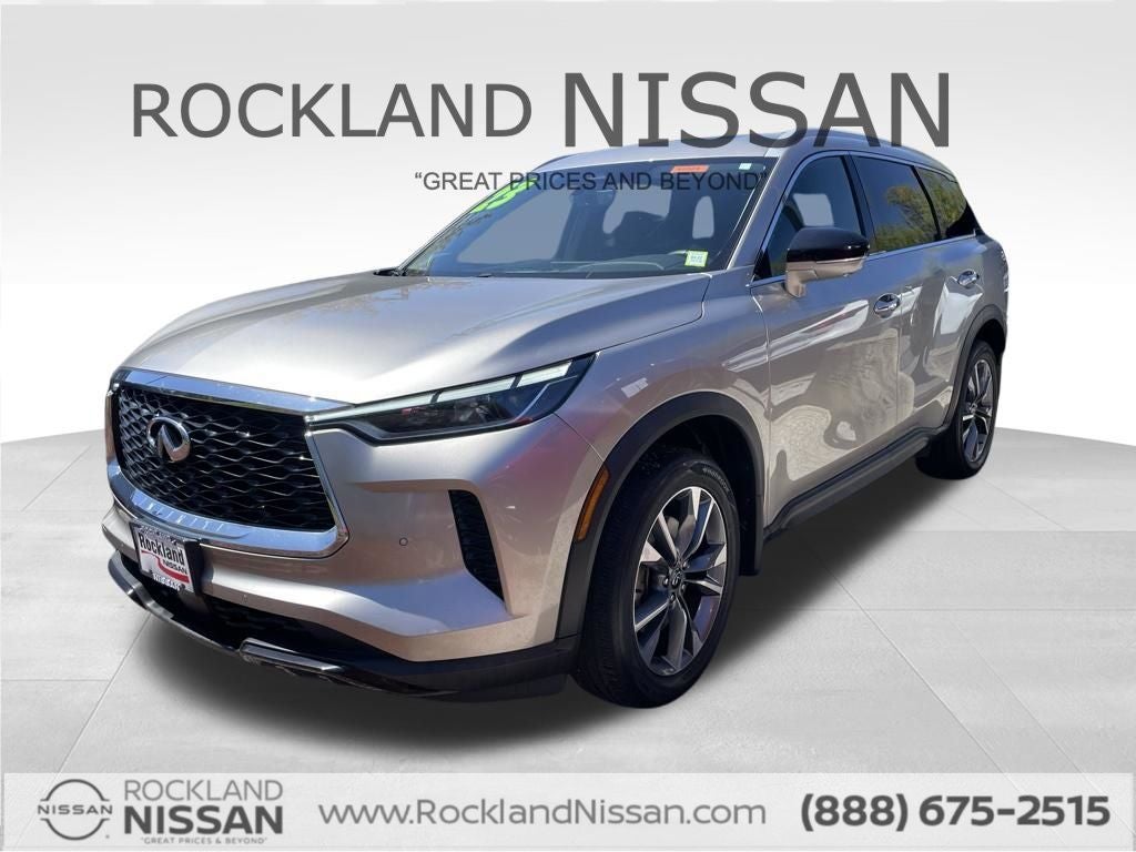 2023 INFINITI QX60 LUXE