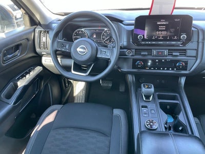 2024 Nissan Pathfinder S
