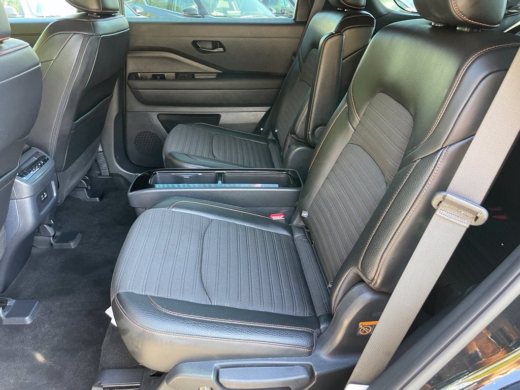 2025 Nissan Pathfinder Rock Creek
