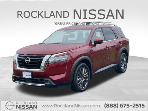 2023 Nissan Pathfinder SL Premium