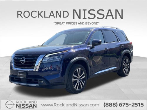 2023 Nissan Pathfinder Platinum