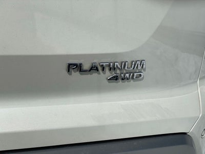2023 Nissan Pathfinder Platinum