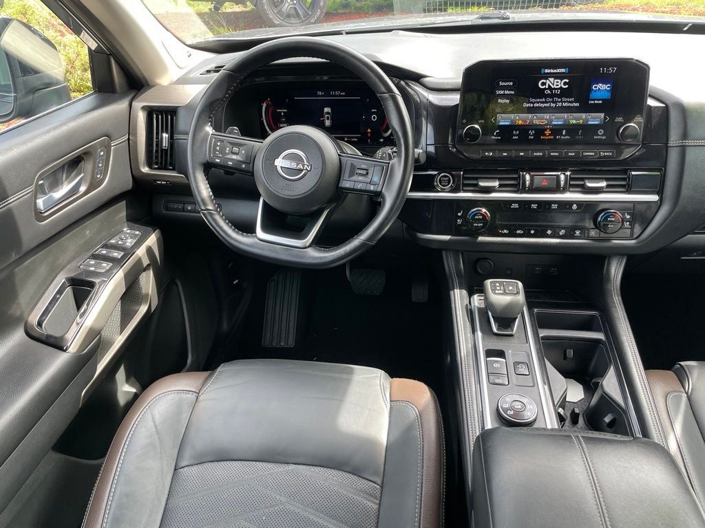 2023 Nissan Pathfinder Platinum
