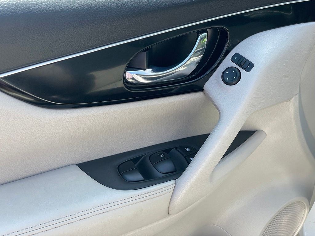 2019 Nissan Rogue Sport SL