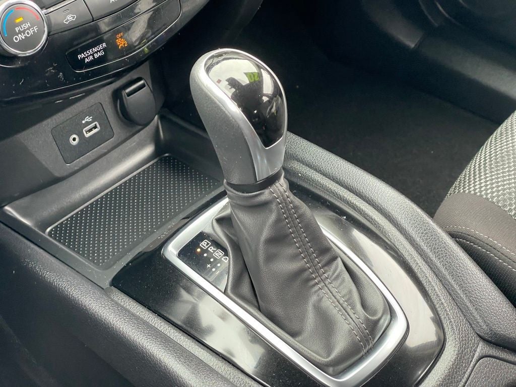 2020 Nissan Rogue Sport SV
