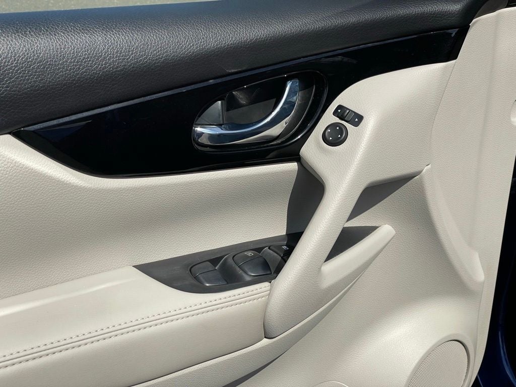 2020 Nissan Rogue Sport SV