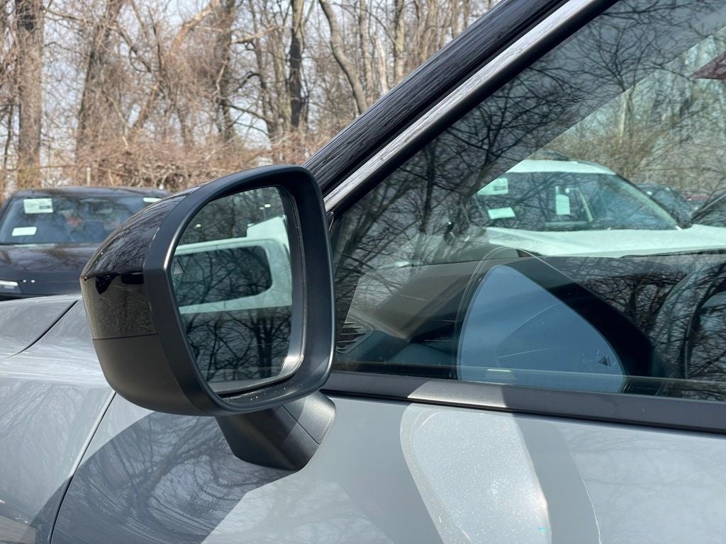 2023 Nissan Rogue SV Midnight Premium
