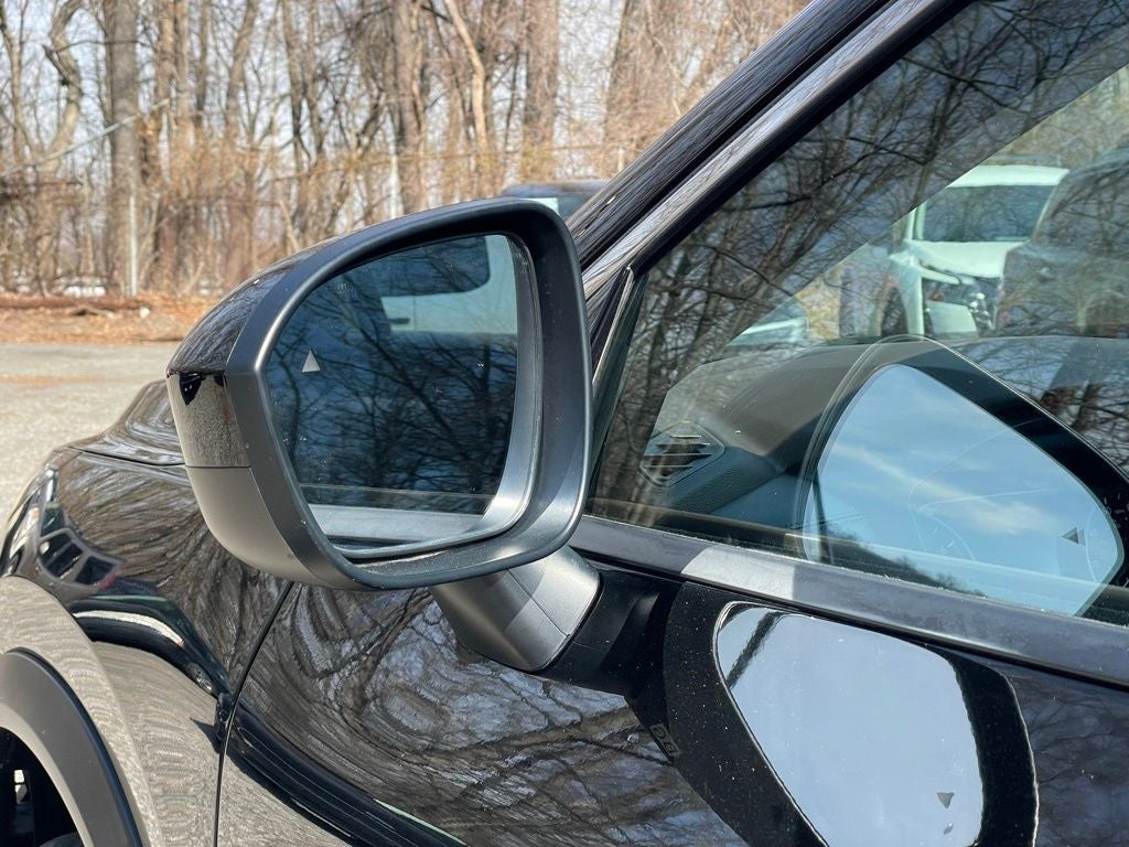 2023 Nissan Rogue SV Midnight/Premium