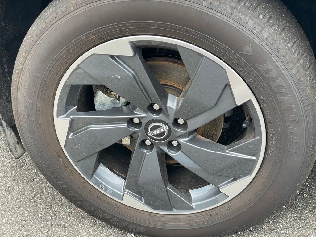 2026 Nissan Rogue SV Premium