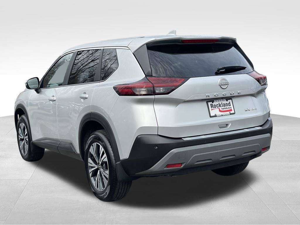 2023 Nissan Rogue SV Cloth Seating