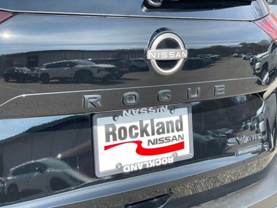 2023 Nissan Rogue SV Midnight Premium