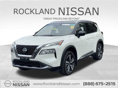 2023 Nissan Rogue SL Two-Tone