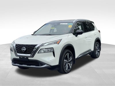 2023 Nissan Rogue SL Two-Tone