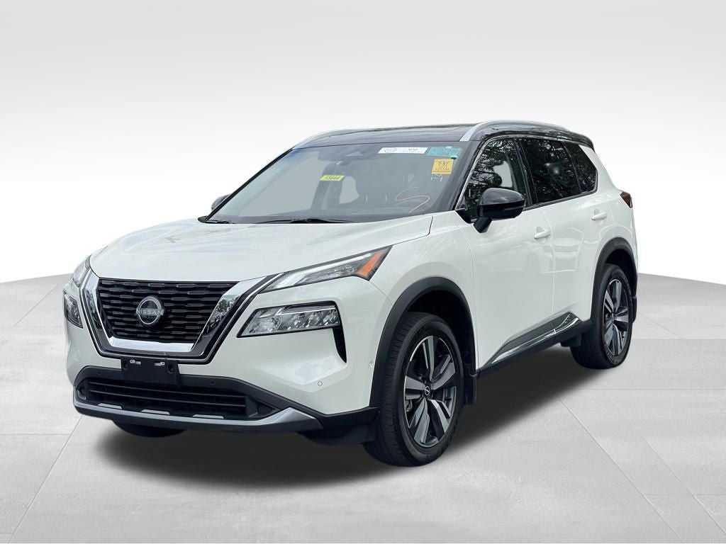 2023 Nissan Rogue SL Two-Tone