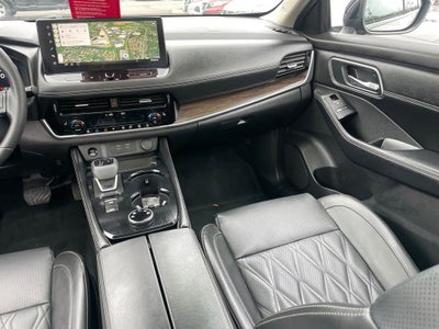 2024 Nissan Rogue Platinum