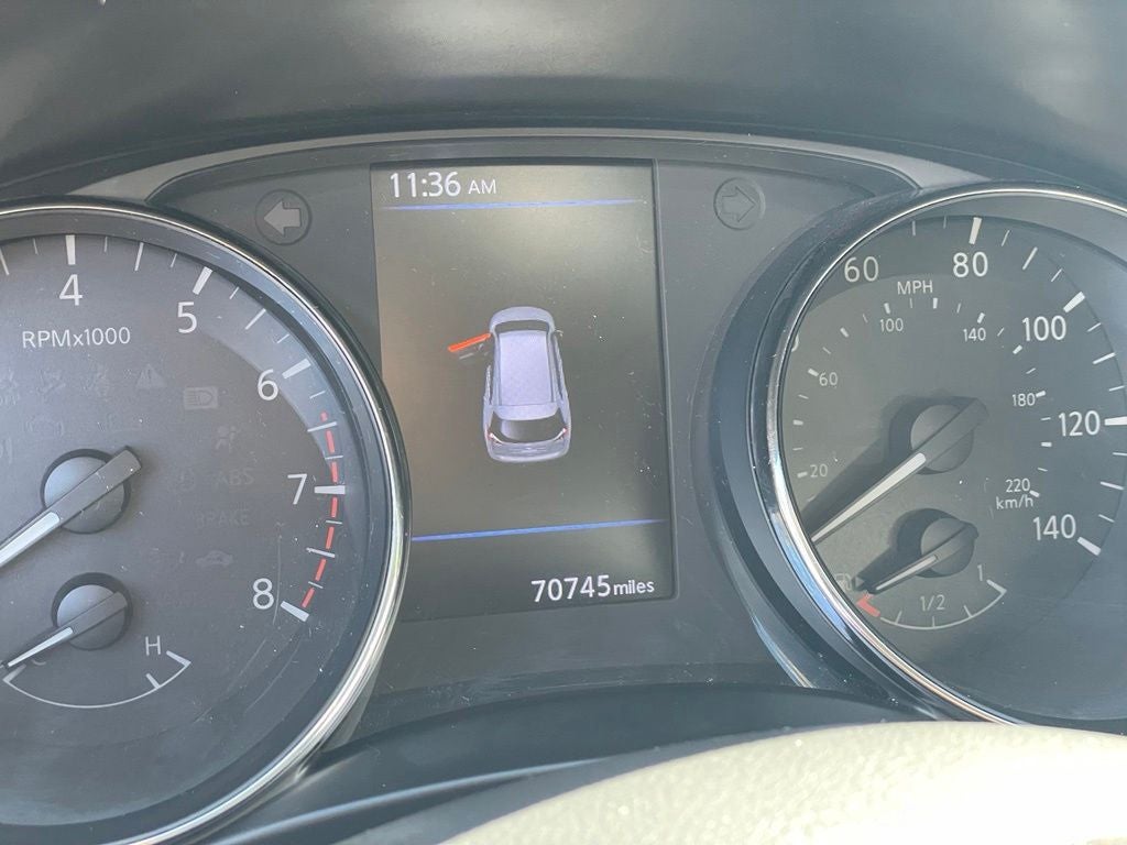 2018 Nissan Rogue SV