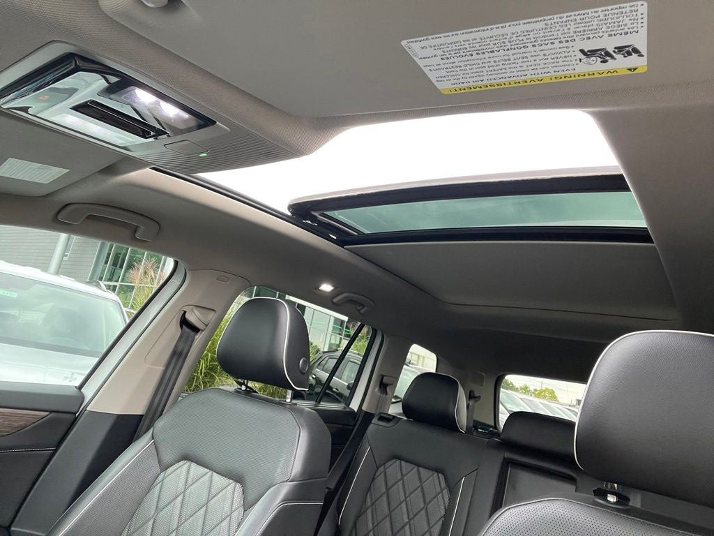 2024 Volkswagen Atlas 2.0T SEL Premium R-Line