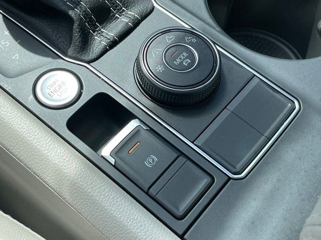 2023 Volkswagen Atlas 2.0T SE