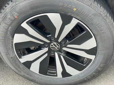 2024 Volkswagen Atlas 2.0T SE