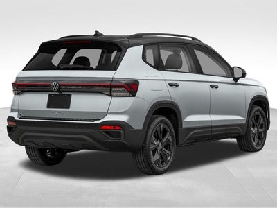 2026 Volkswagen Taos SE Black 4MOTION