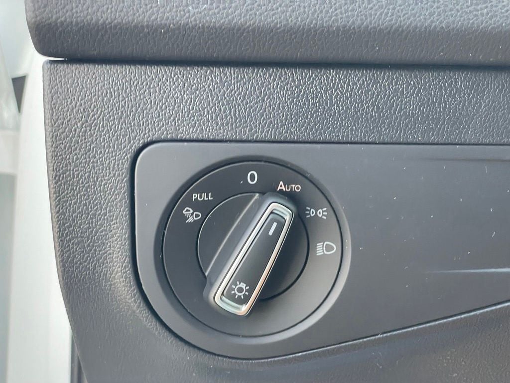 2024 Volkswagen Tiguan 2.0T SEL R-Line