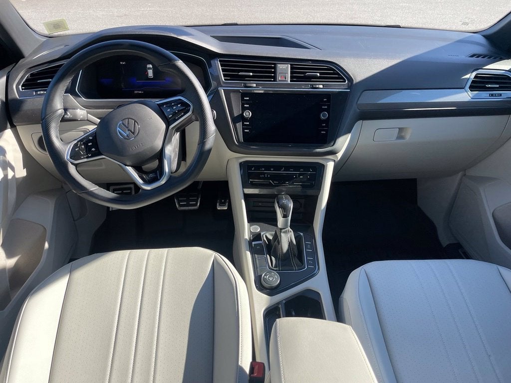 2023 Volkswagen Tiguan 2.0T SE R-Line Black