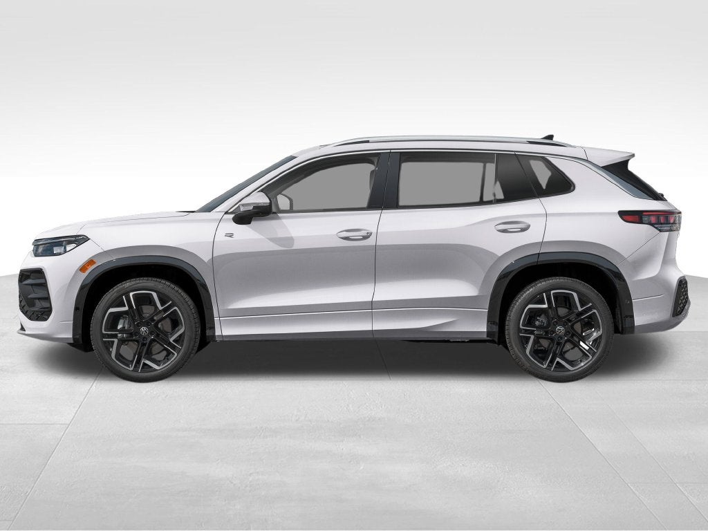 2026 Volkswagen Tiguan 2.0T SEL R-Line Turbo