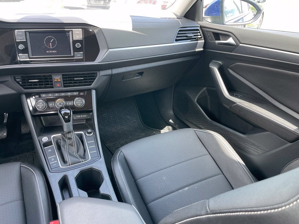 2023 Volkswagen Jetta 1.5T SE