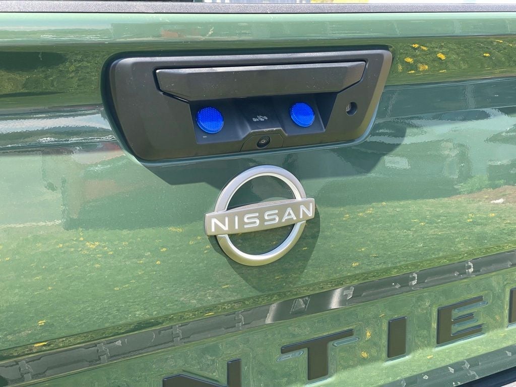 2023 Nissan Frontier SV