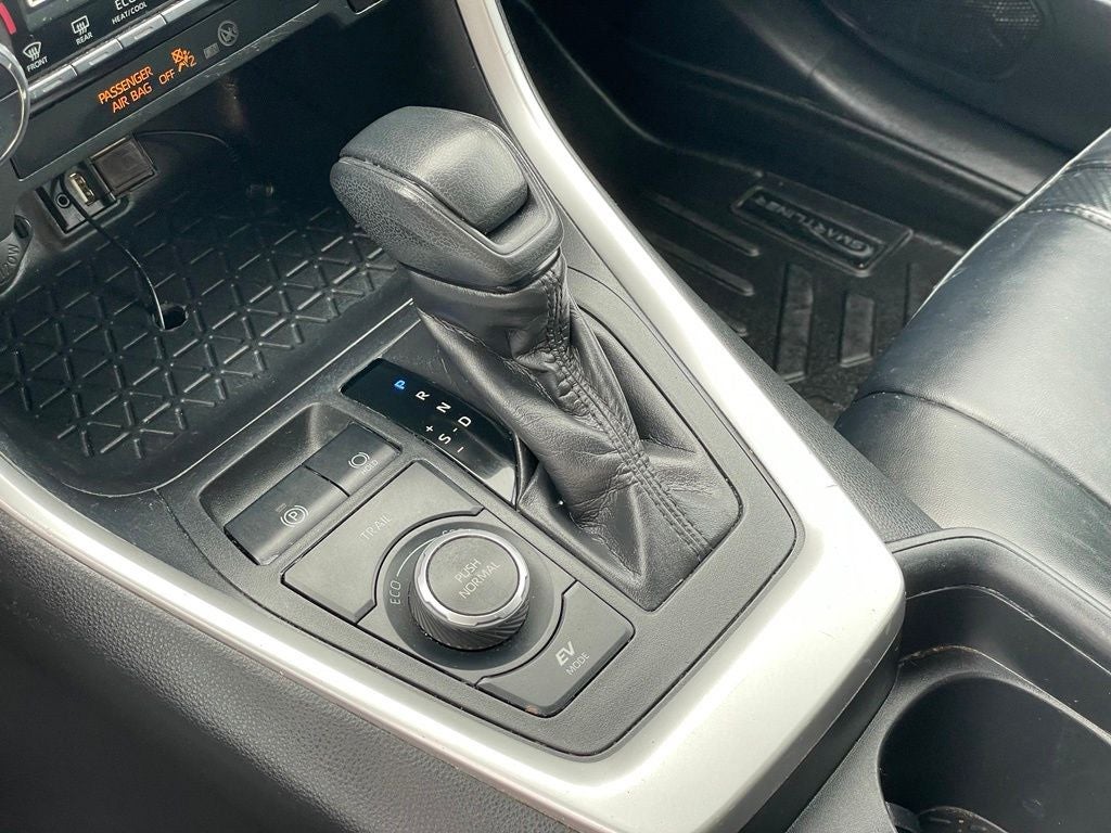 2019 Toyota RAV4 Hybrid LE