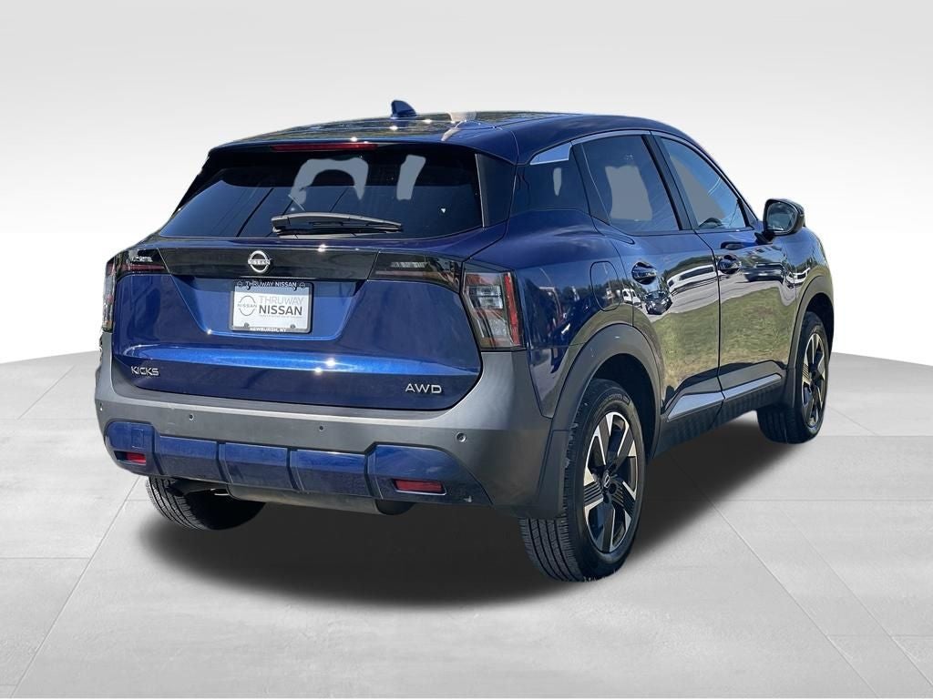 2025 Nissan Kicks SV