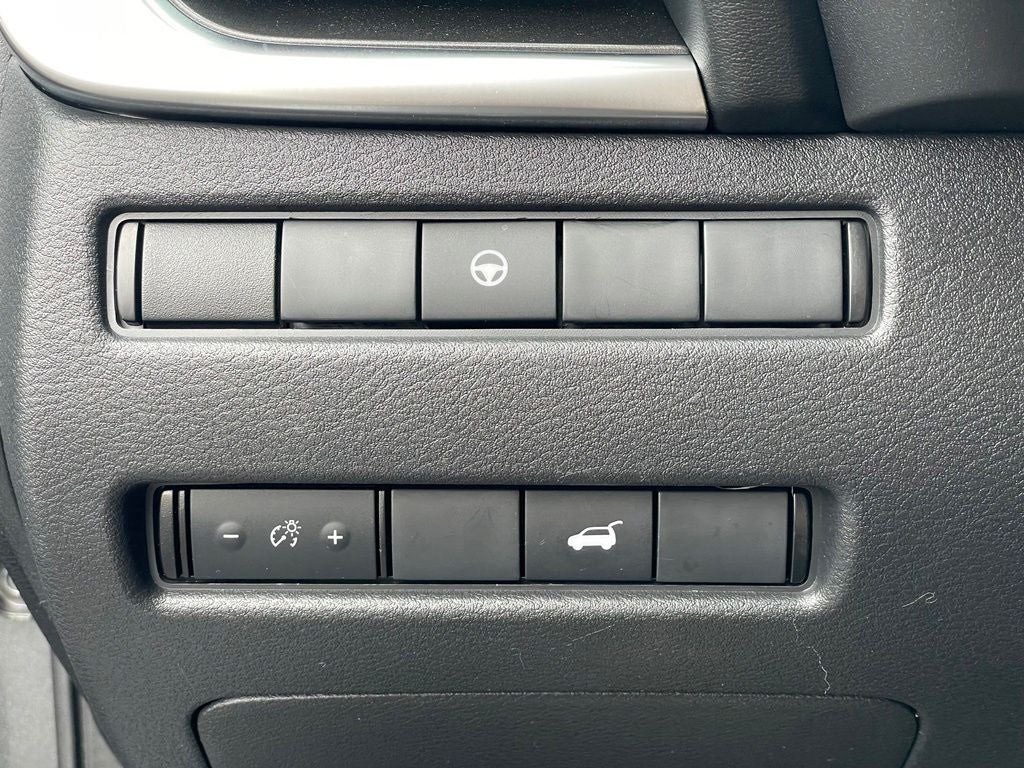 2023 Nissan Rogue SV premium