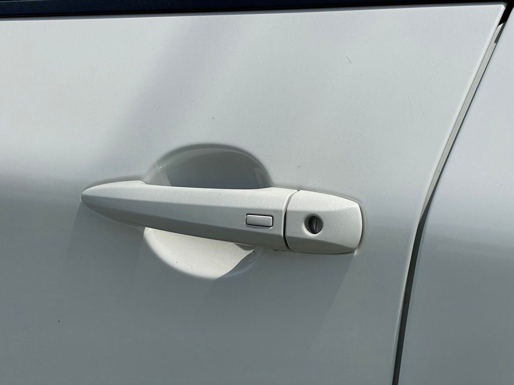 2023 Nissan Rogue SV premium
