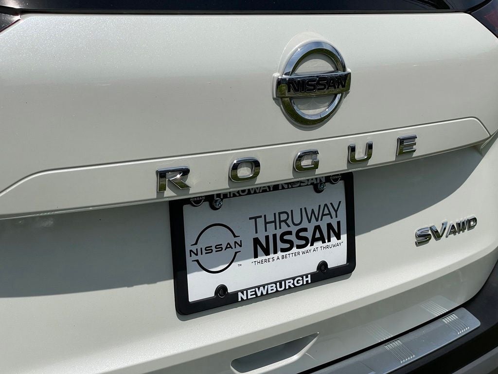 2023 Nissan Rogue SV premium
