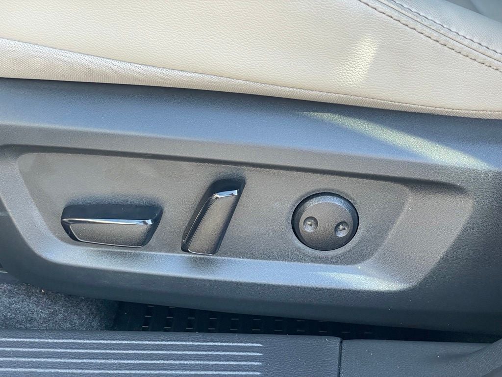 2023 Nissan Rogue SV PREMIUM