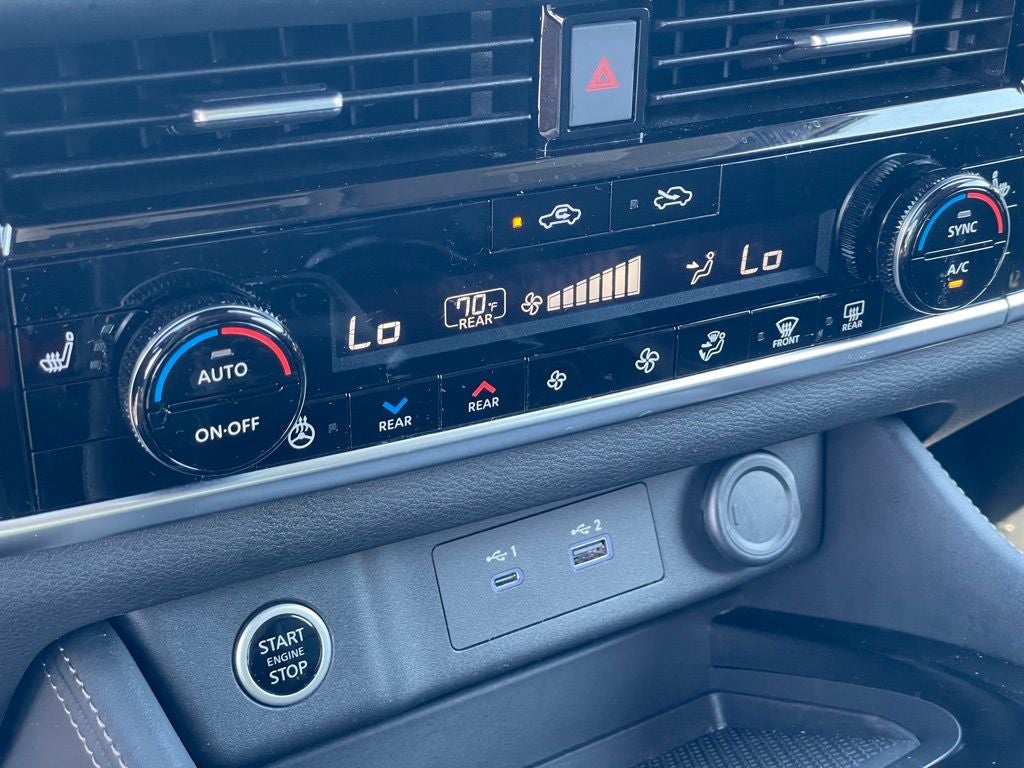 2023 Nissan Rogue SL