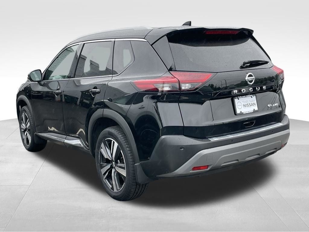 2023 Nissan Rogue SL Premium